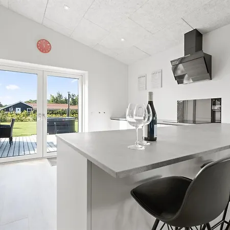Feriehus Harri - 400m From The Sea By Interhome Haderslev